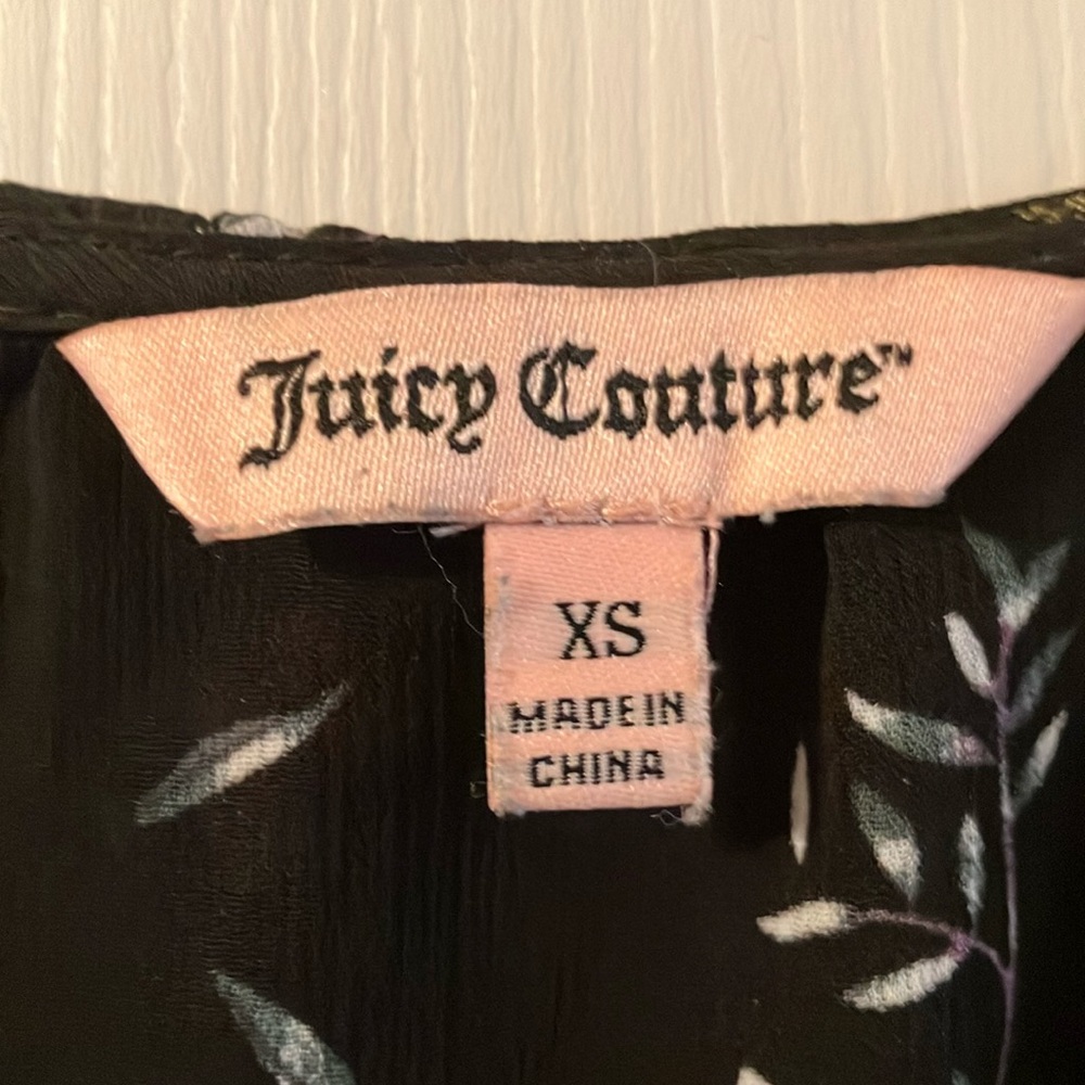 Juicy Couture Black Floral Top - Picture 5 of 7